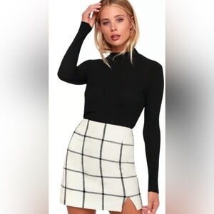 Lulu’s Plaid skirt XS